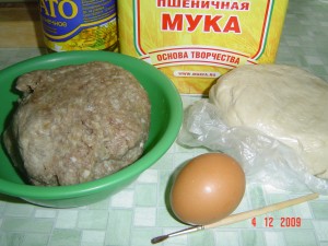 треугольнички с мясом.ингредиенты